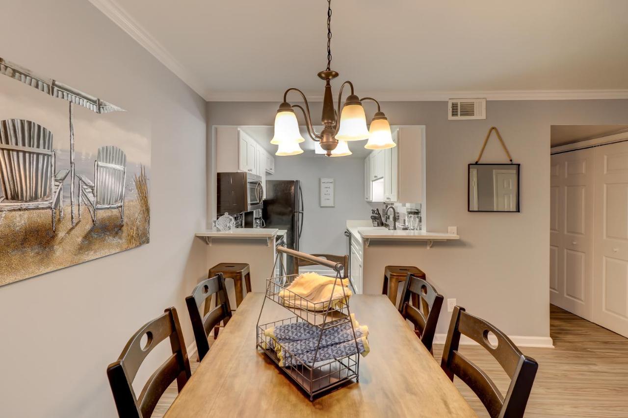 #111 Elaborate Condo Ideal Location 2Brm/2 Parking 希爾頓黑德島 外观 照片